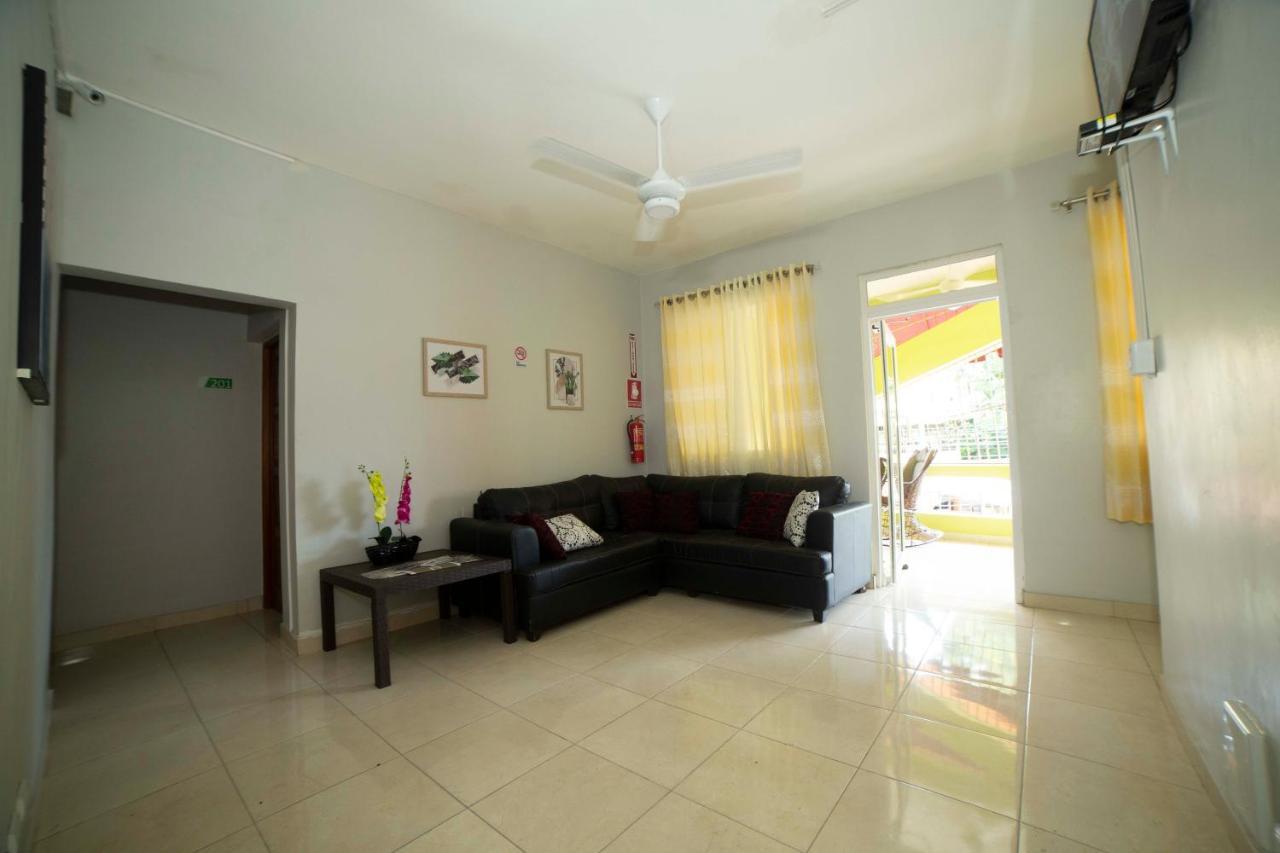 Hotel Enrique I Gazcue, Bed And Breakfast Santo Domingo Ngoại thất bức ảnh