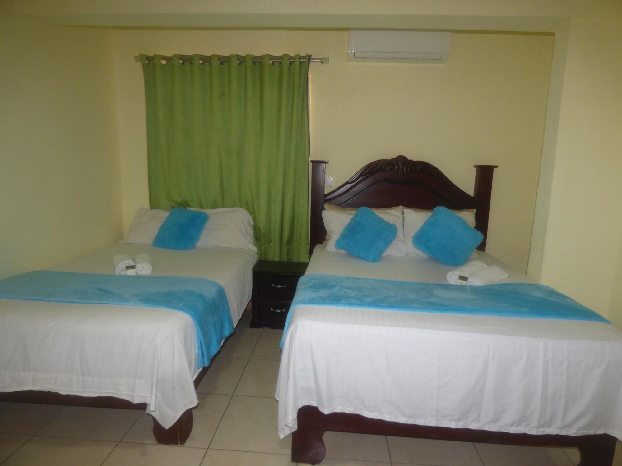 Hotel Enrique I Gazcue, Bed And Breakfast Santo Domingo Ngoại thất bức ảnh