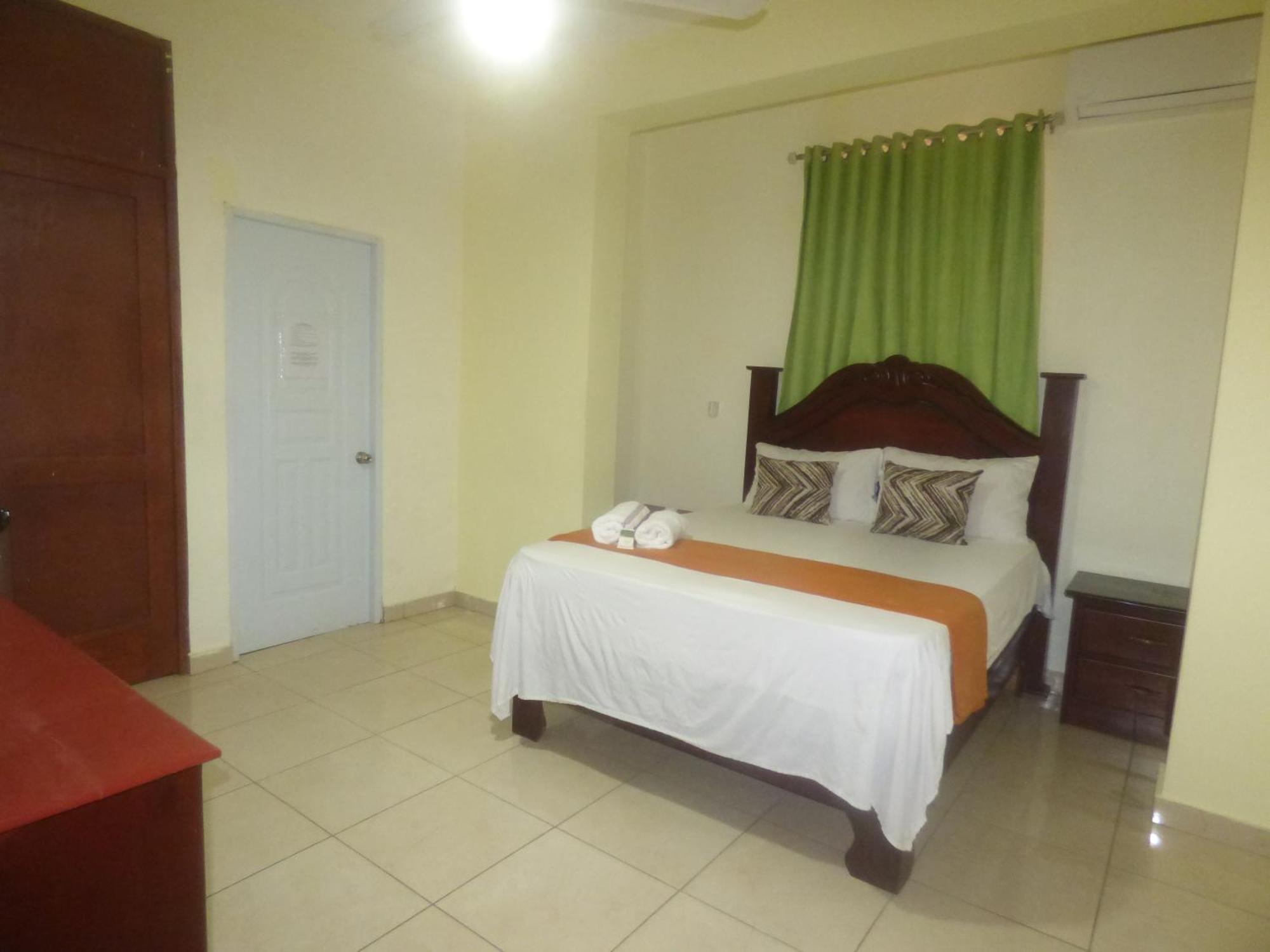 Hotel Enrique I Gazcue, Bed And Breakfast Santo Domingo Ngoại thất bức ảnh