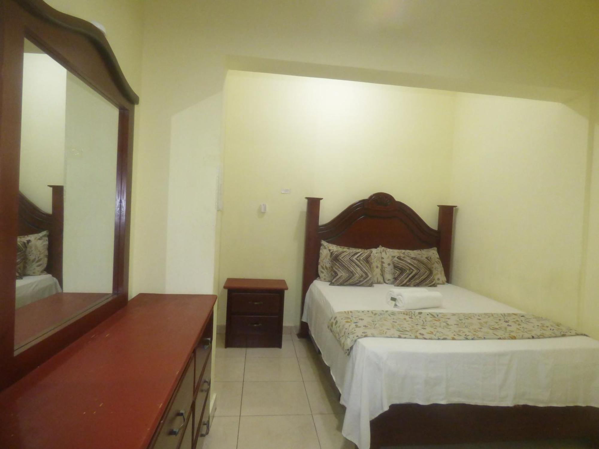 Hotel Enrique I Gazcue, Bed And Breakfast Santo Domingo Ngoại thất bức ảnh